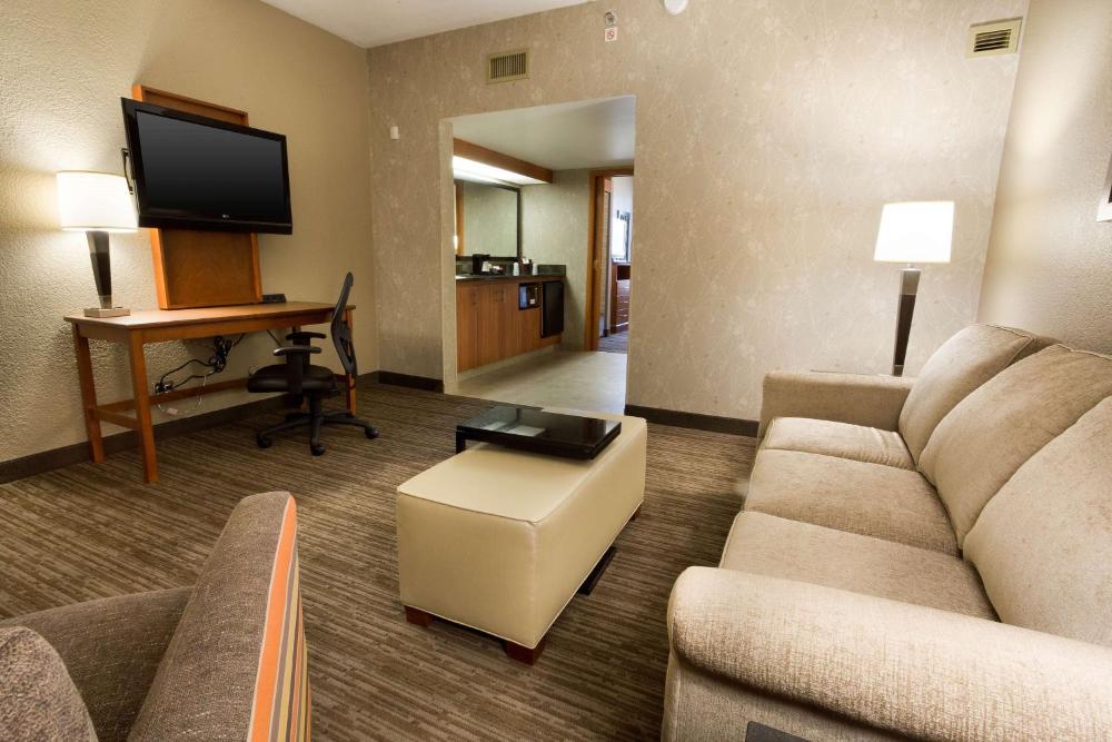 King Suite with Sofa Bed interior